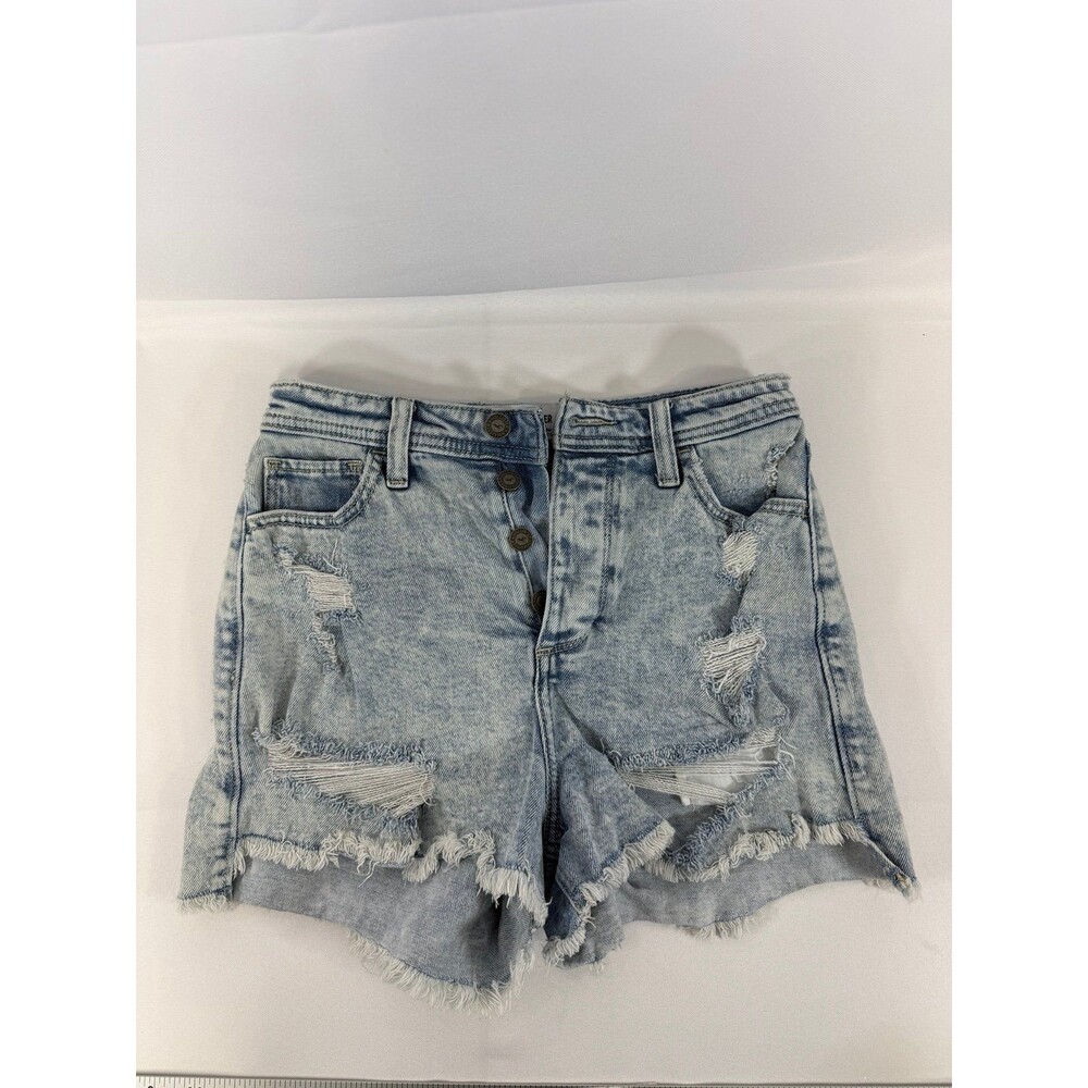 Hollister Co. CURVY ULTRA HIGH-RISE MOM SHORT 3”
HOLLISTER VINTAGE STRETCH Size